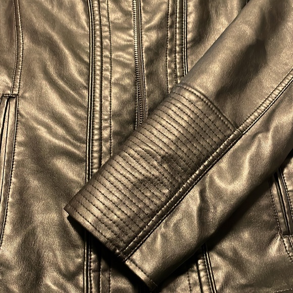 Moto jacket. Size Medium. New condition - Picture 9 of 9